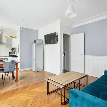 554 Laitiere - Superbe * Vincennes